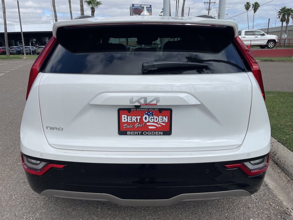 New 2024 Kia Niro Wave image 12