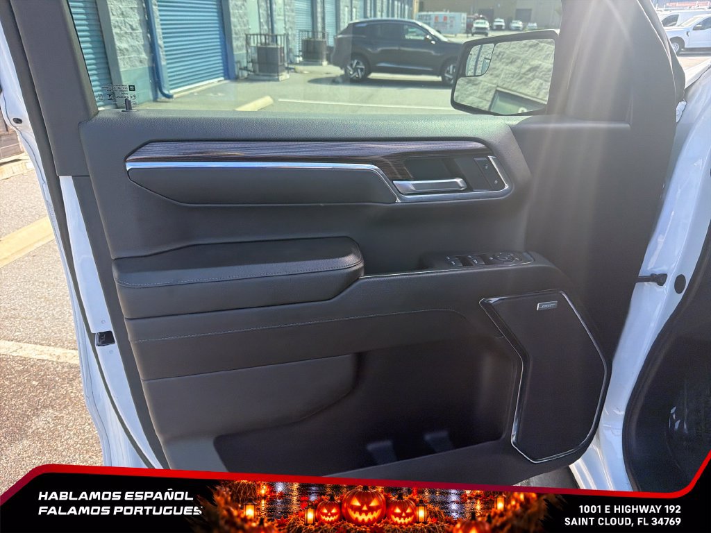 Used 2024 Chevrolet Silverado 1500 LT Trail Boss AWD/4WD image 12