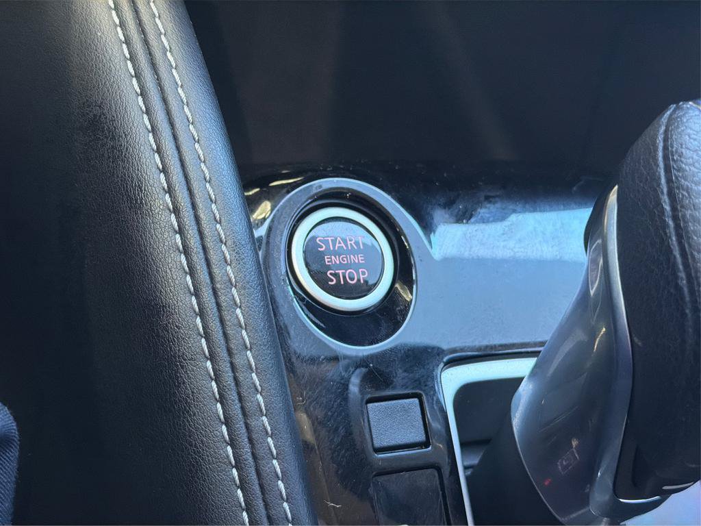 Used 2020 Nissan Kicks SV FWD image 22
