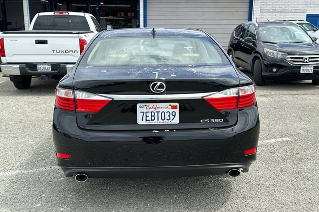Used 2015 Lexus ES 350 w/ Premium Package FWD image 6