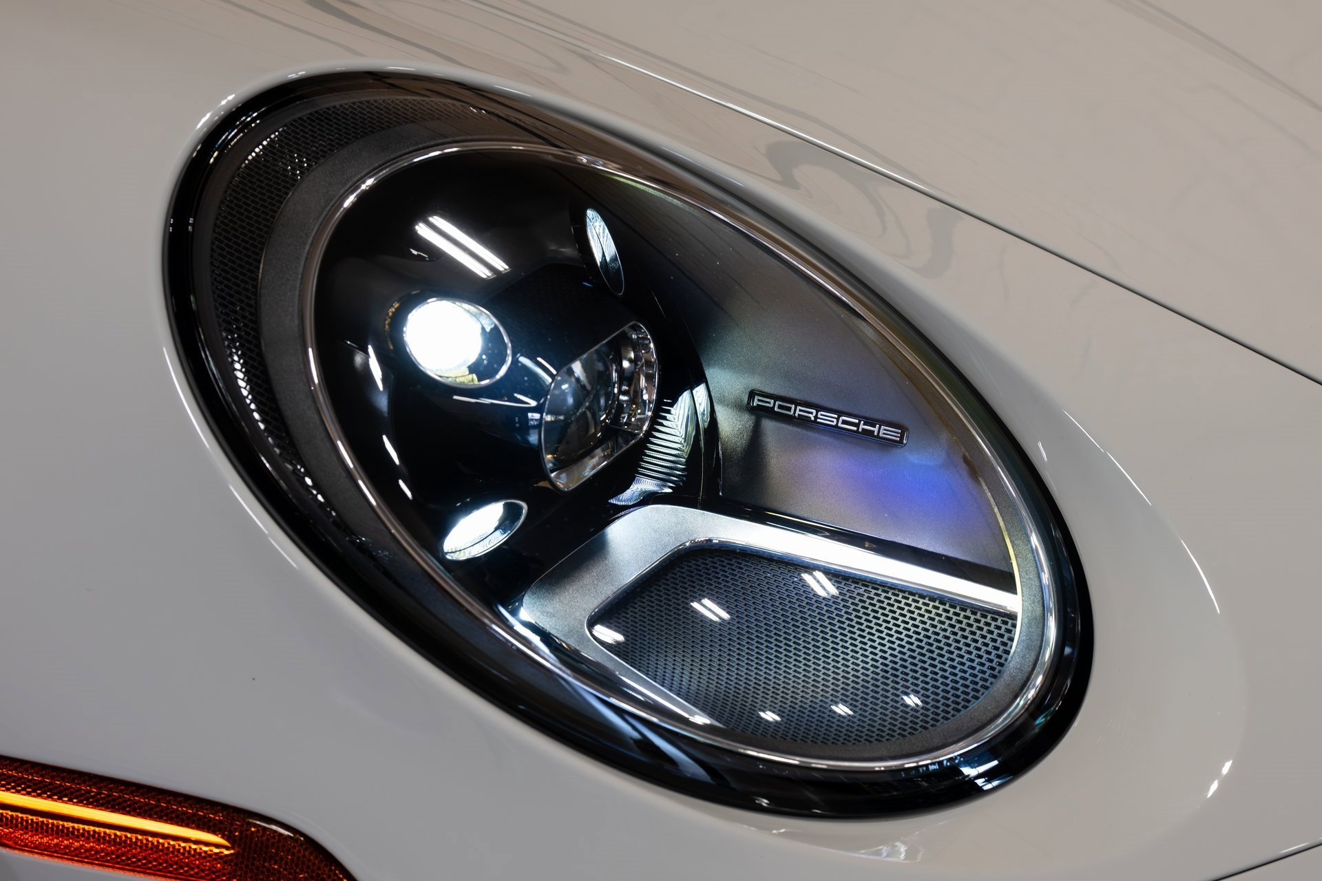 Used 2024 Porsche 911 Carrera T image 24