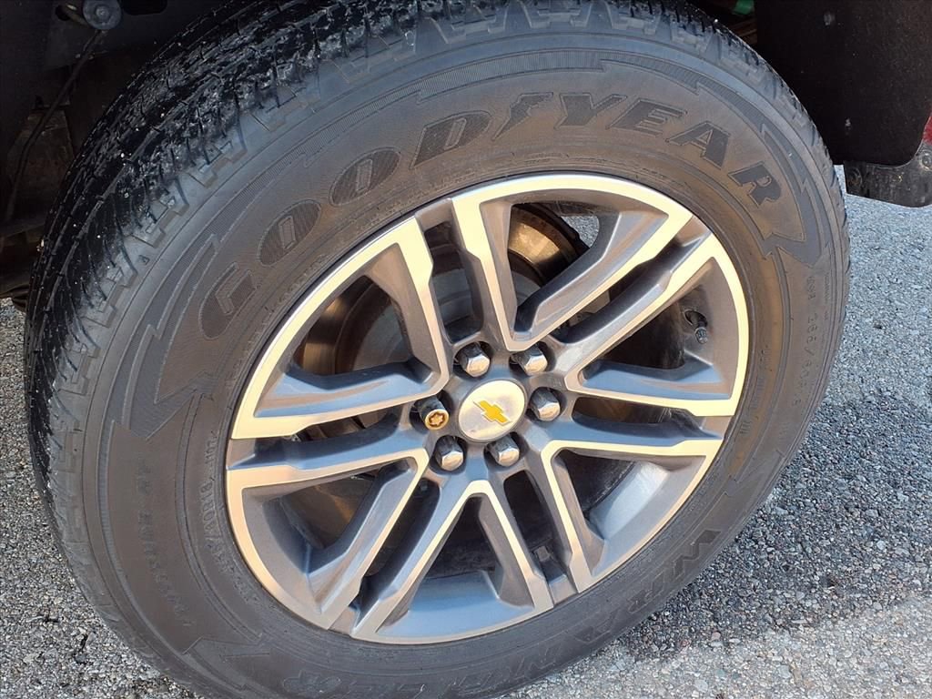 Used 2019 Chevrolet Colorado LT w/ LT Convenience Package image 8