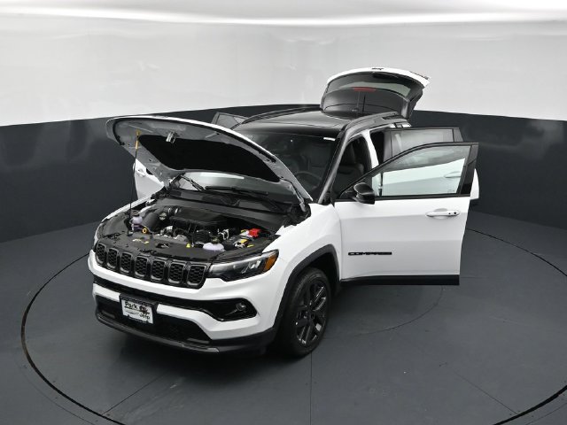 New 2026 Jeep Compass Limited w/ Sun, Sound & Navigation Group AWD/4WD image 26