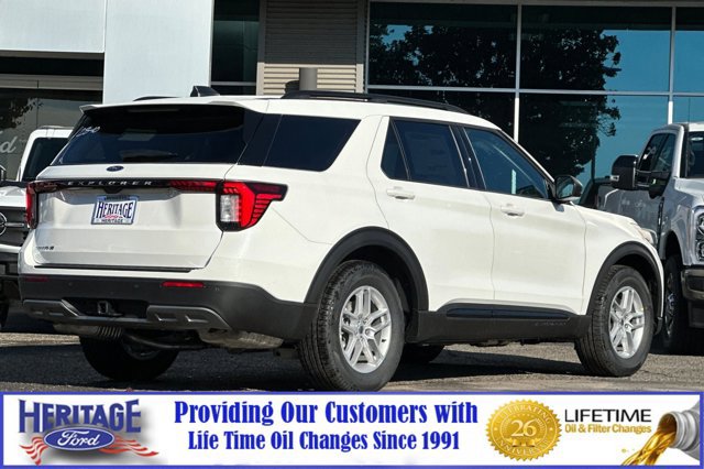 New 2026 Ford Explorer Active image 4