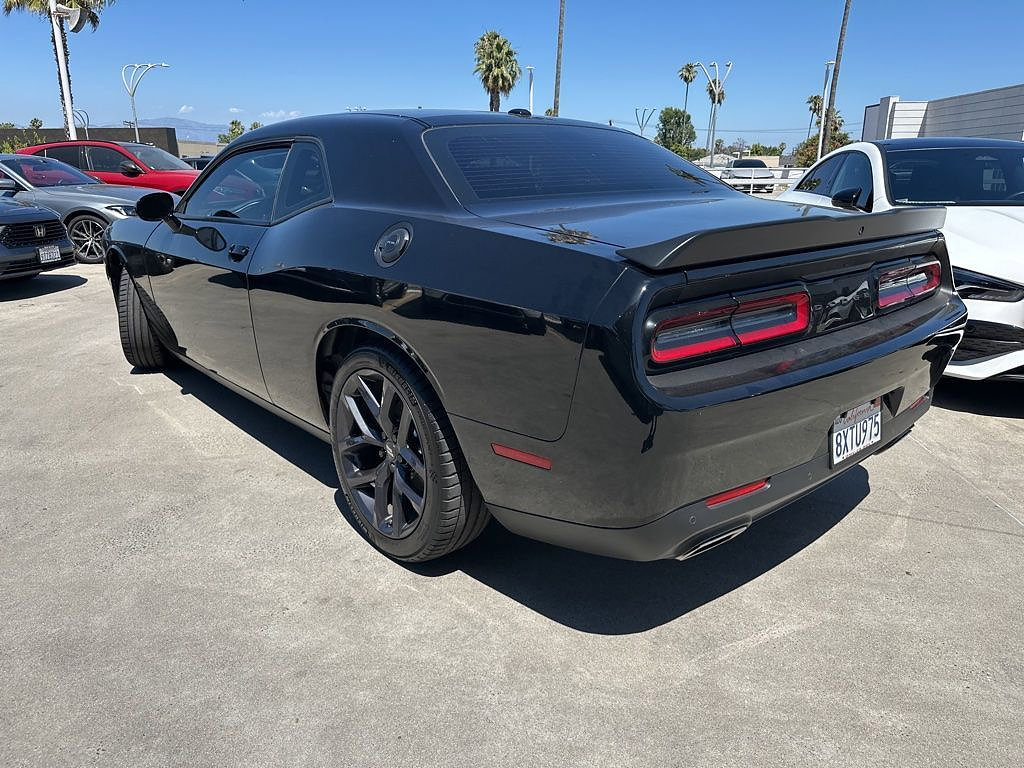 Used 2021 Dodge Challenger GT w/ Blacktop Package RWD image 4
