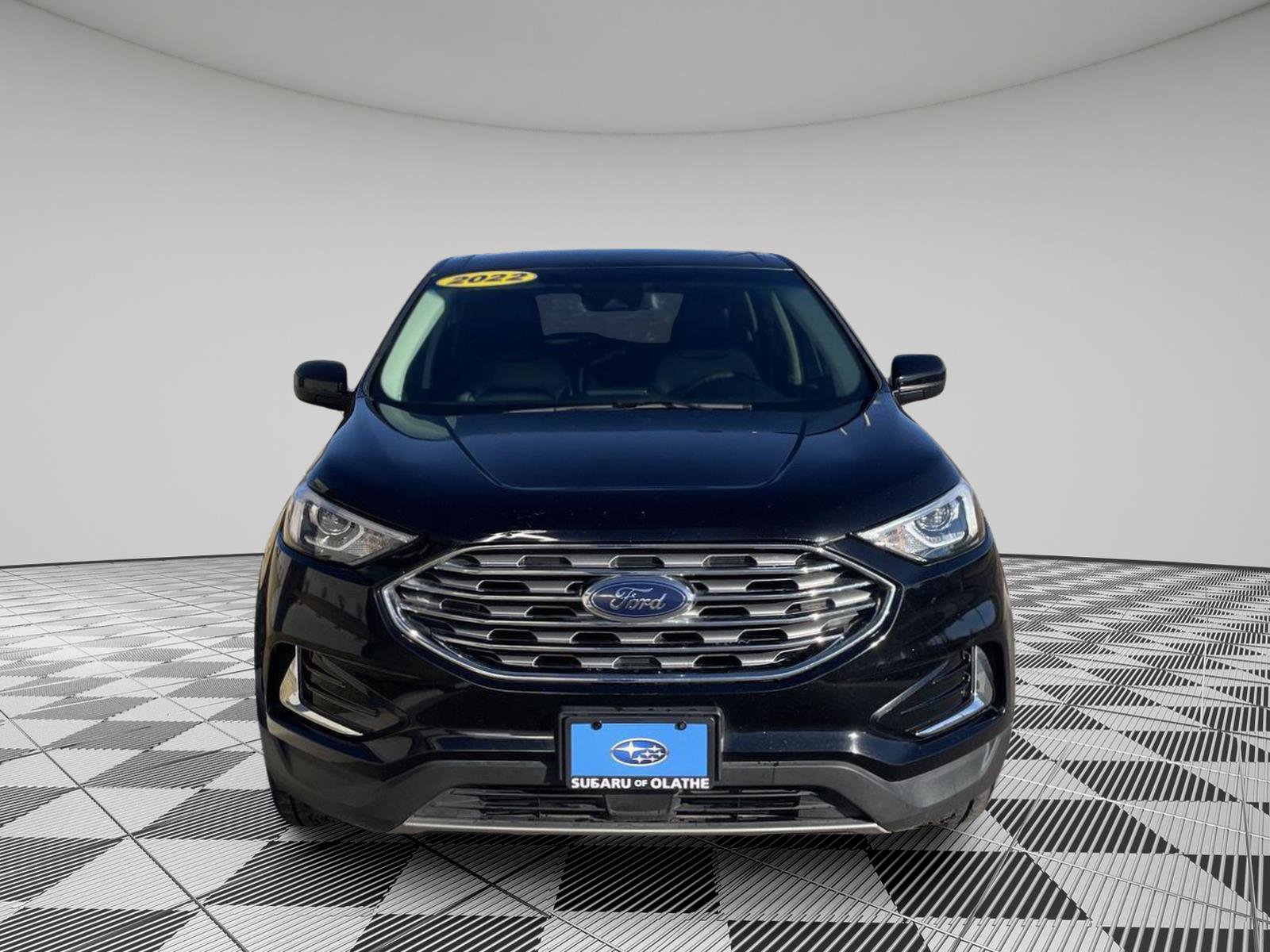Used 2022 Ford Edge SEL image 2