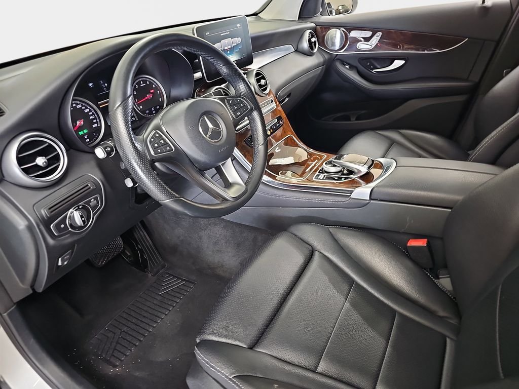 Used 2016 Mercedes-Benz GLC 300 4MATIC image 19