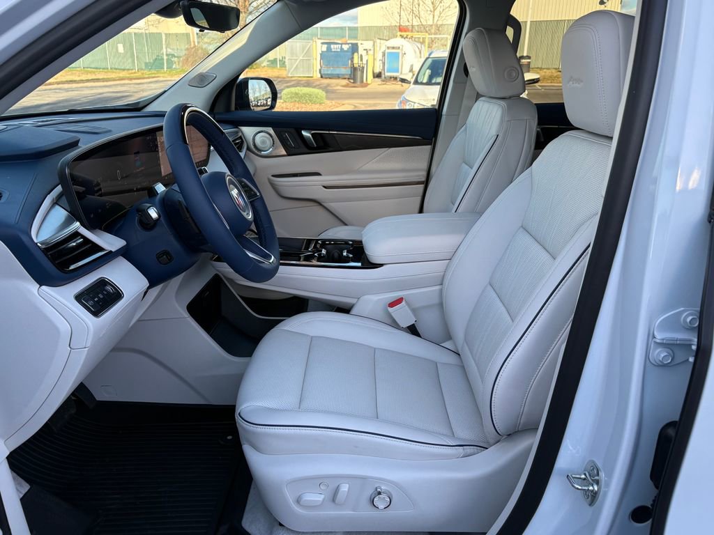 New 2026 Buick Enclave Avenir w/ Super Cruise Package image 11