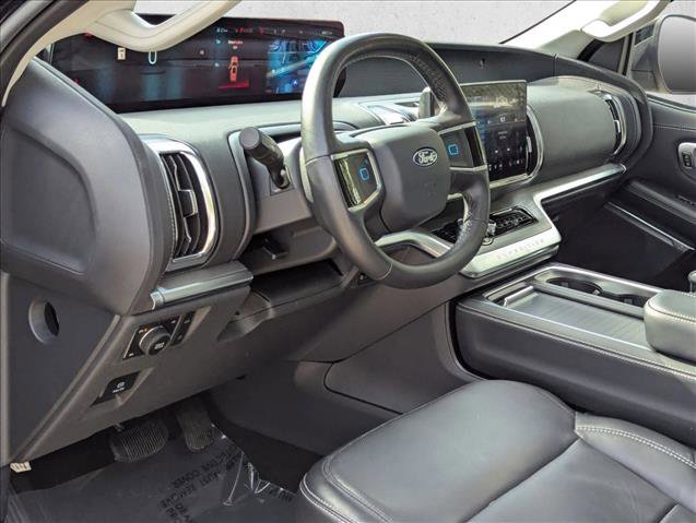 Used 2026 Ford Expedition Max Platinum AWD/4WD image 9