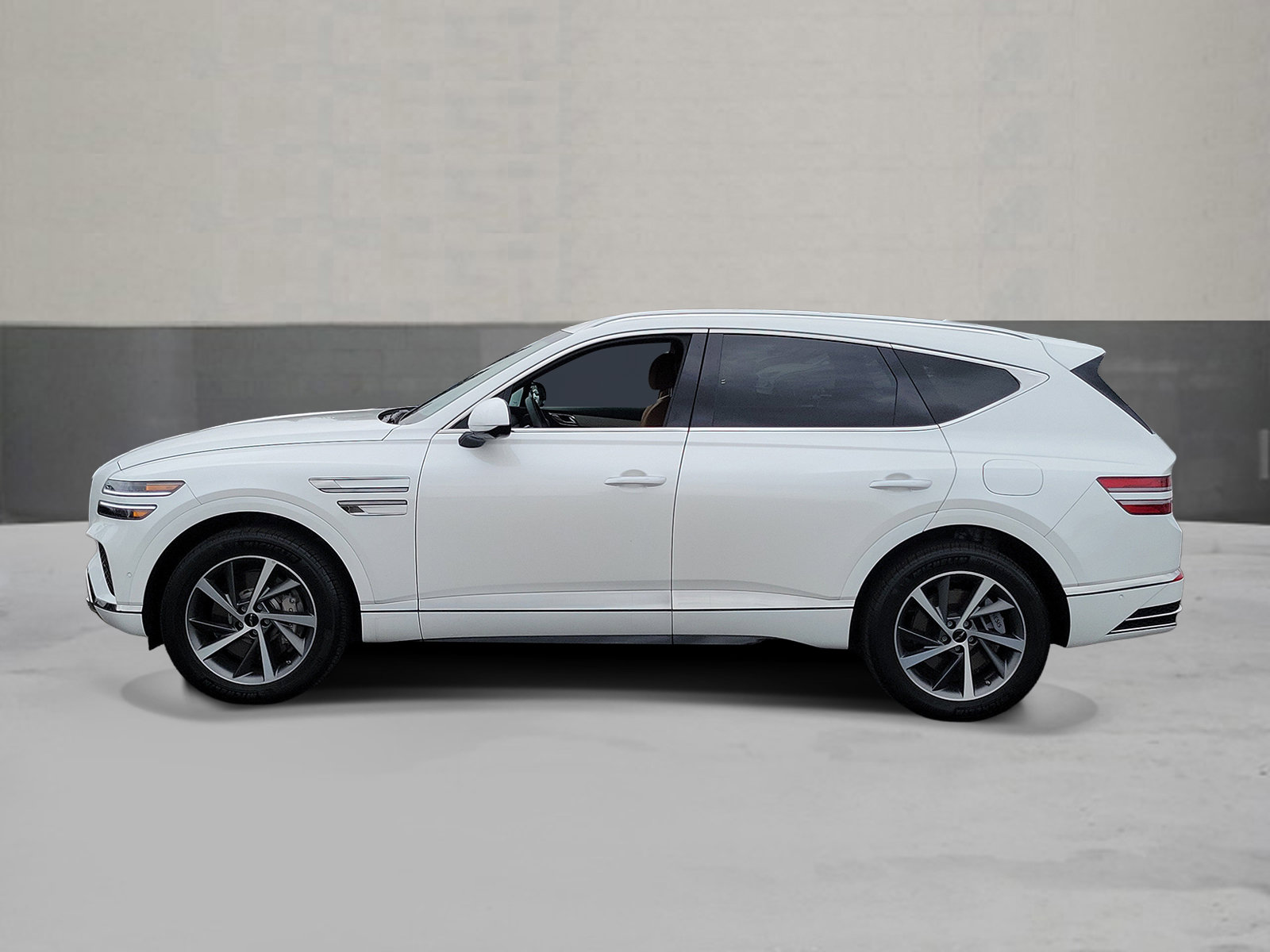 Certified 2026 Genesis GV80 3.5T Advanced AWD/4WD image 3