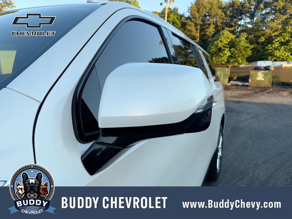Used 2022 Chevrolet Suburban High Country w/ Premium Package AWD/4WD image 11