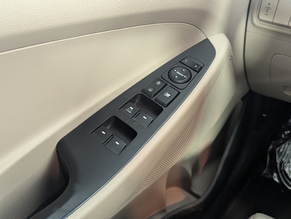 Used 2018 Hyundai Tucson SE AWD/4WD image 17