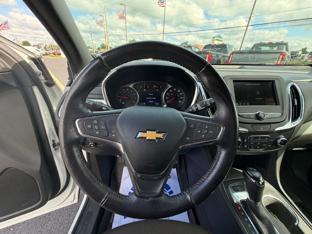 Used 2019 Chevrolet Equinox LT w/ Driver Convenience Package AWD/4WD image 15