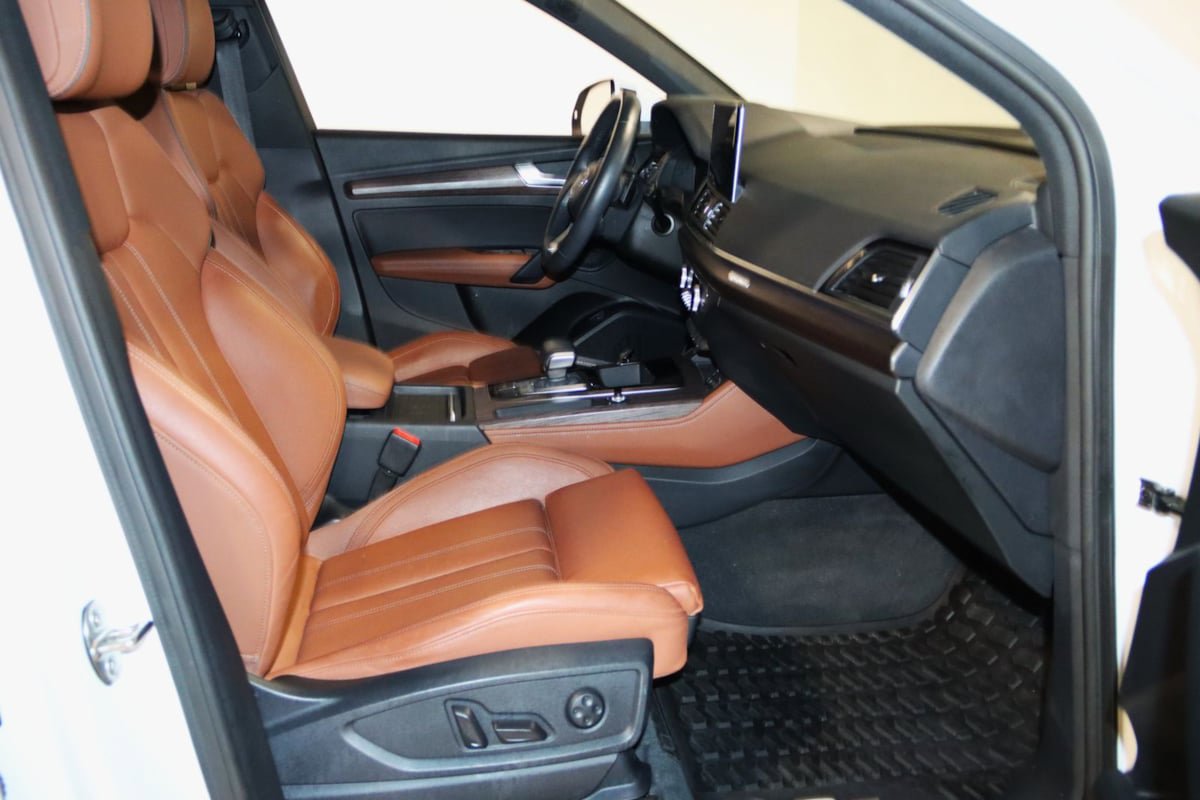 Used 2021 Audi Q5 e Prestige image 56