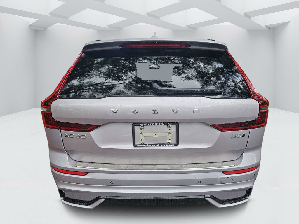 Certified 2026 Volvo XC60 B5 Plus AWD/4WD image 4