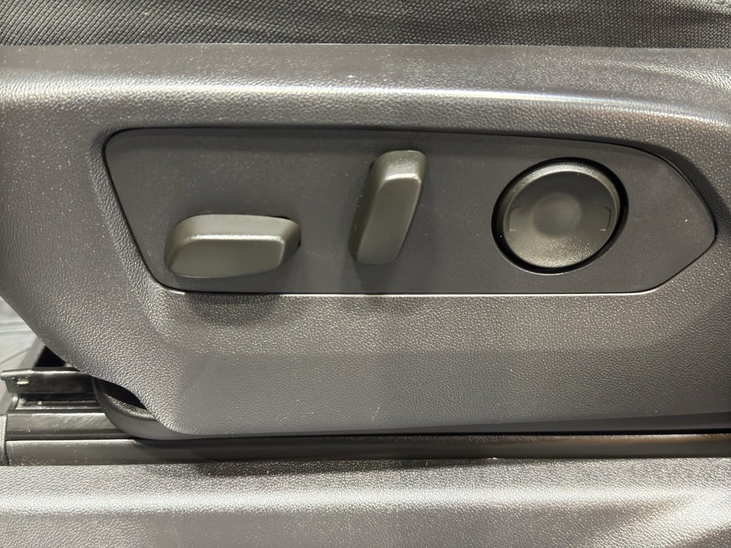 Used 2024 Chevrolet Silverado 1500 RST image 17