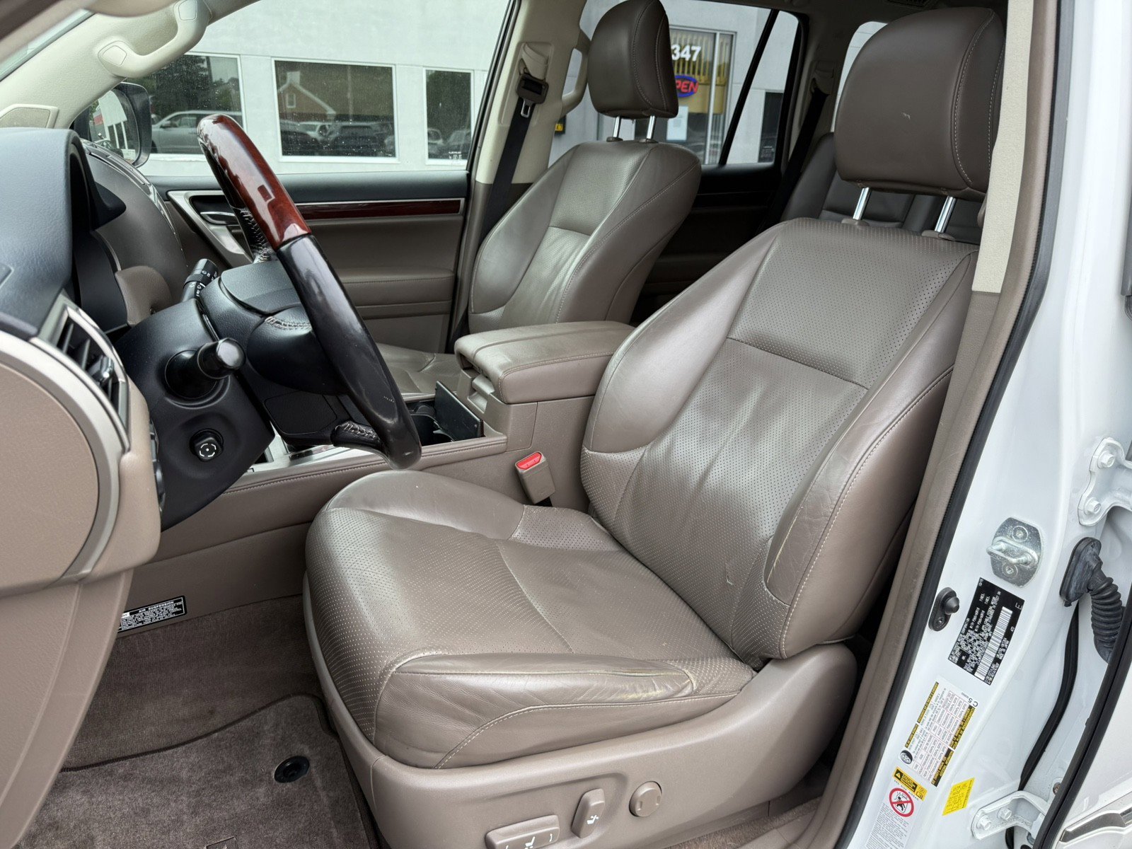 Used 2016 Lexus GX 460 Luxury AWD/4WD image 19