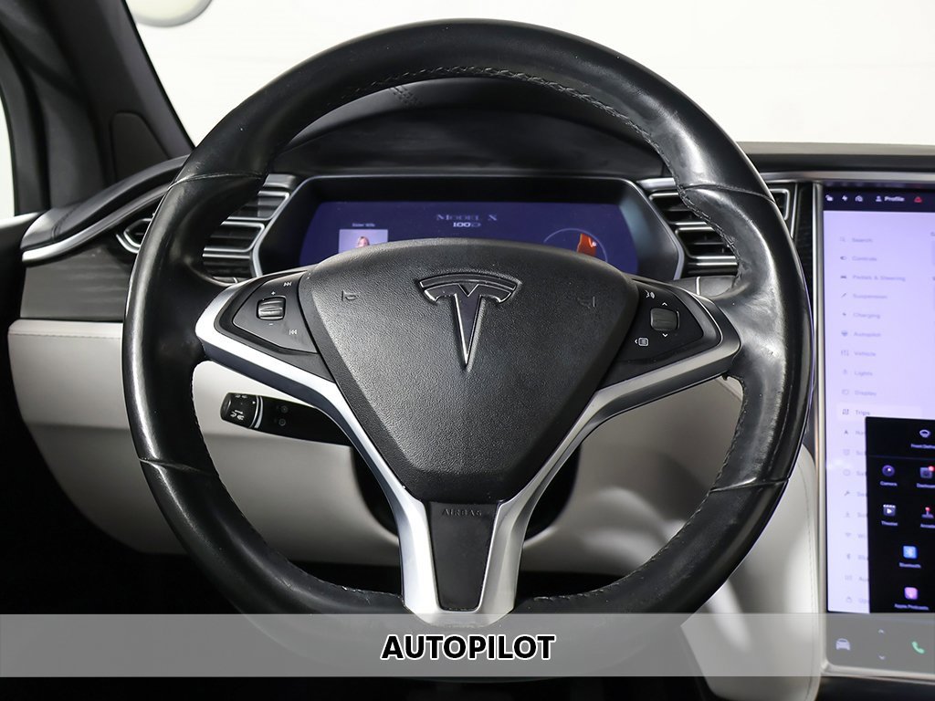 Used 2017 Tesla Model X 100D image 3