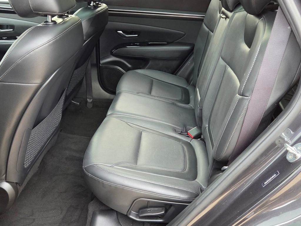 Used 2023 Hyundai Tucson Limited FWD image 13