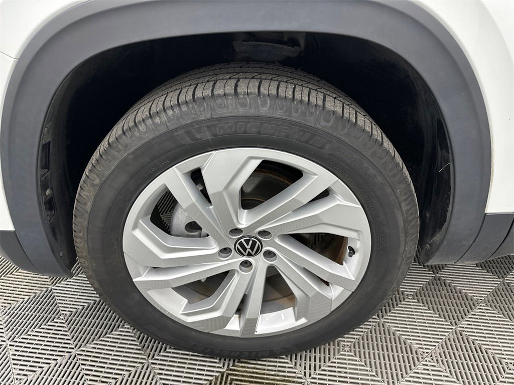 Used 2021 Volkswagen Atlas SE w/ Panoramic Sunroof Package image 12