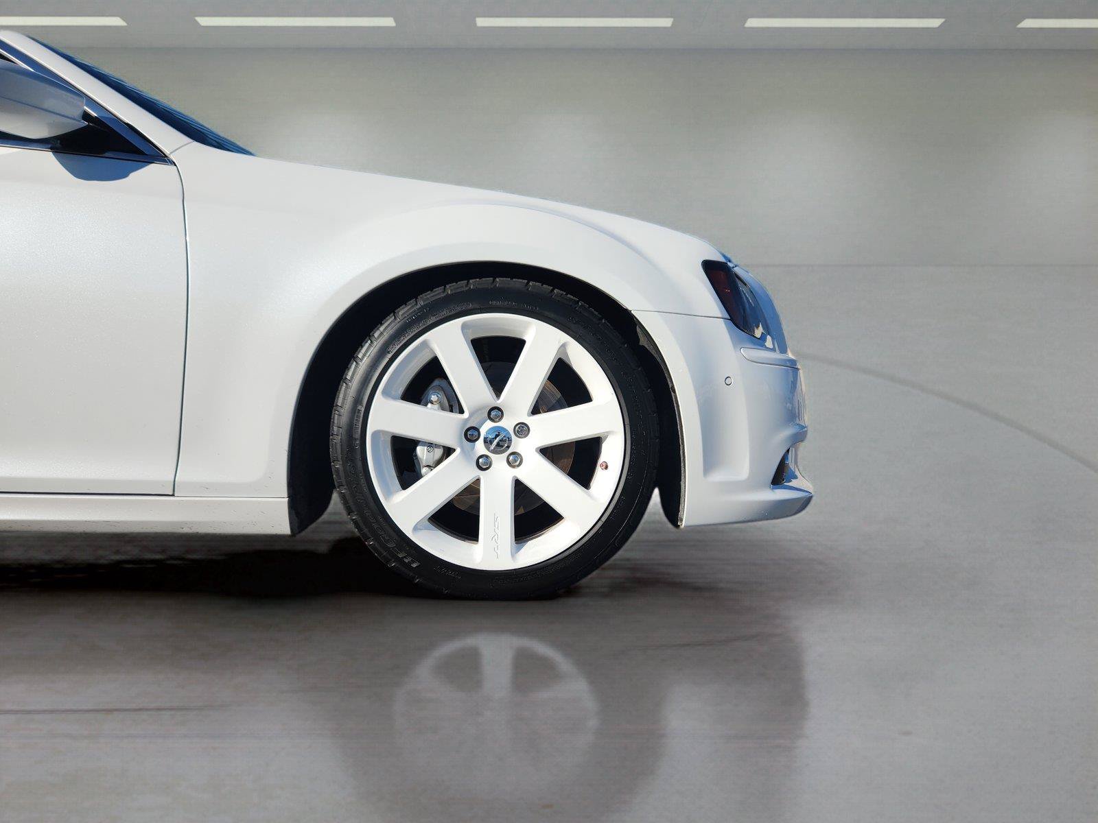 Used 2012 Chrysler 300 SRT8 w/ 19-Premium Speaker Group RWD image 49