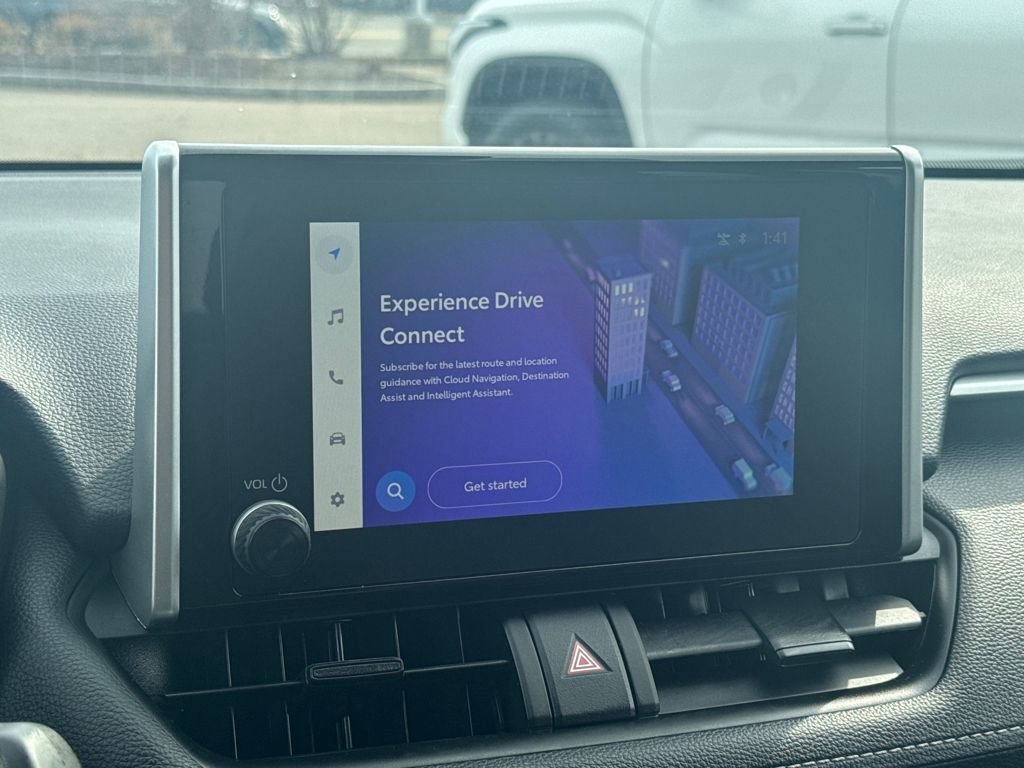 Used 2025 Toyota RAV4 XLE w/ Convenience Package image 23