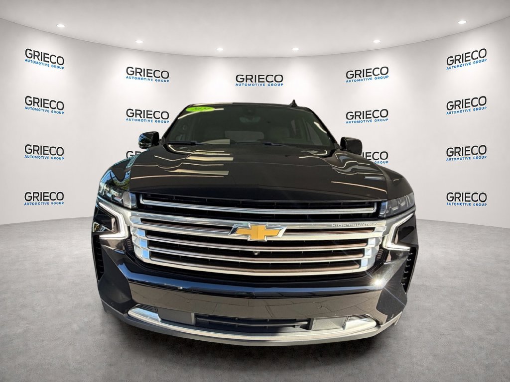 Used 2021 Chevrolet Suburban High Country RWD image 2