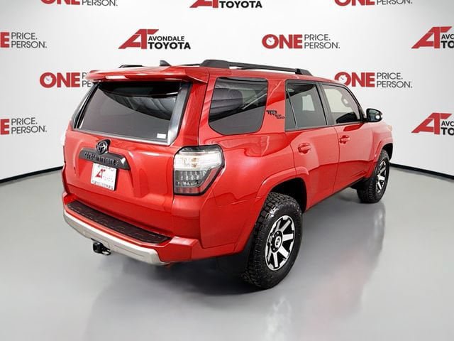 Certified 2020 Toyota 4Runner TRD Off-Road Premium w/ Moonroof Package AWD/4WD image 8
