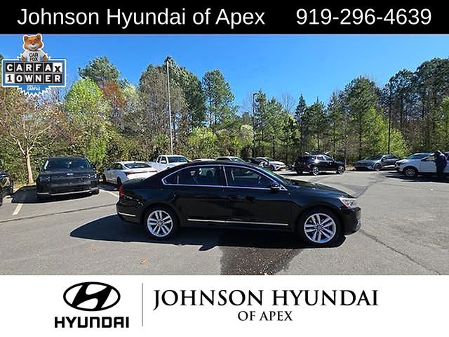 Used 2016 Volkswagen Passat 1.8T SEL Premium image 22