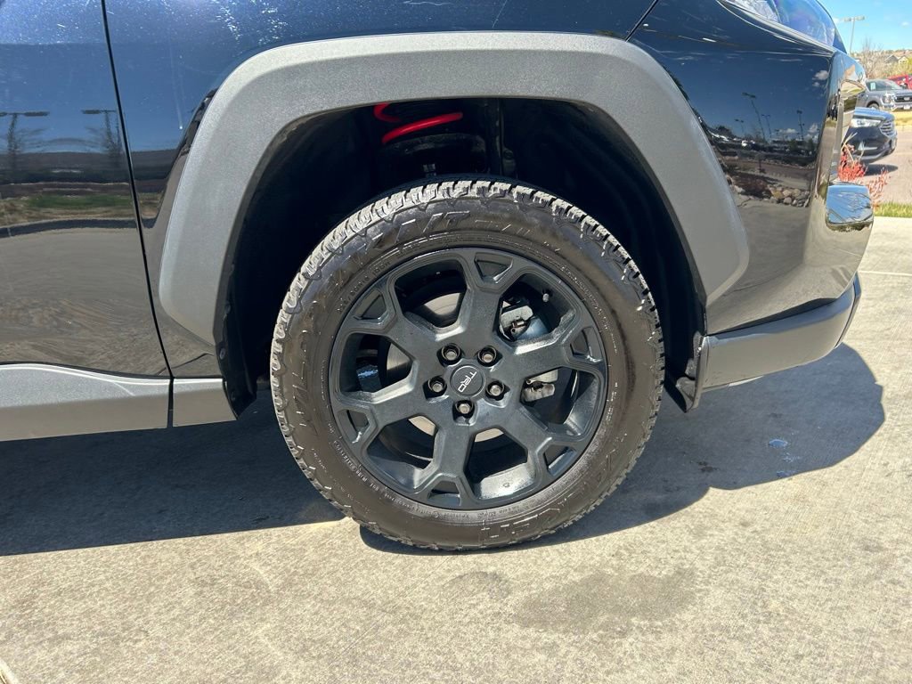 Used 2021 Toyota RAV4 TRD Off-Road w/ TRD Off-Road Weather Package image 33