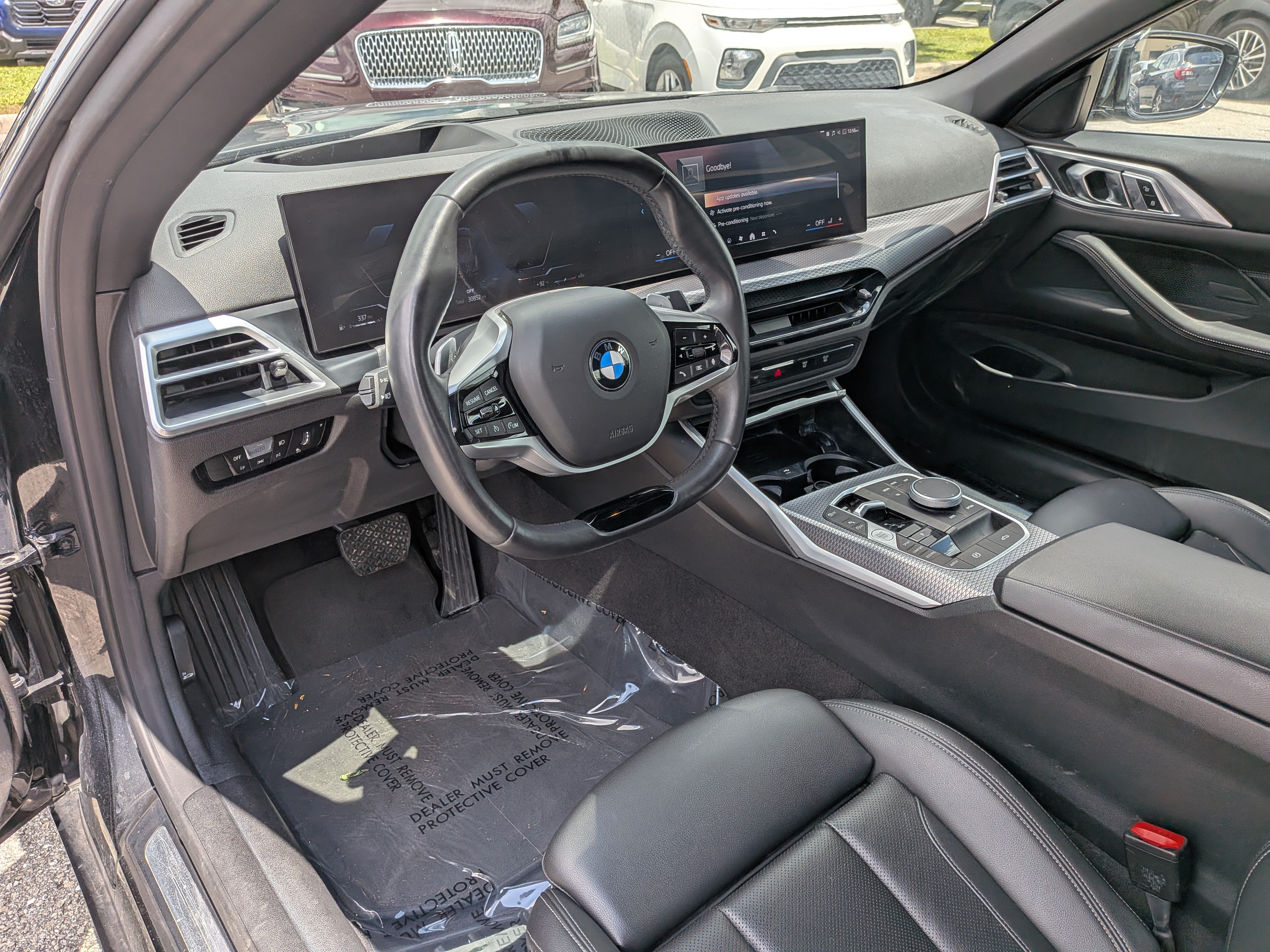 Used 2025 BMW 430i Convertible w/ Premium Package RWD image 18