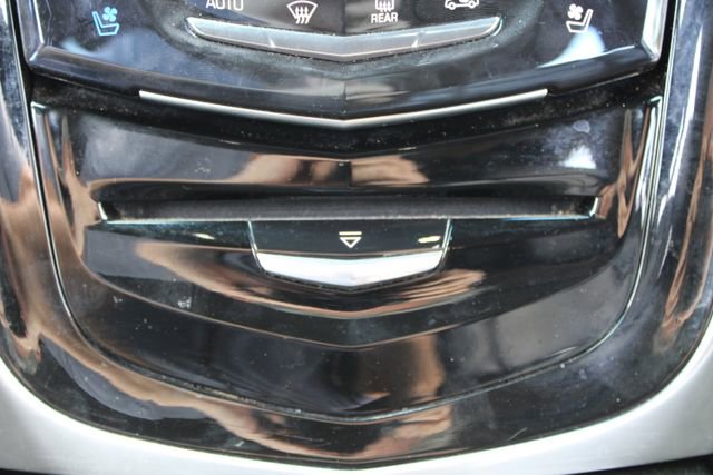 Used 2020 Cadillac Escalade ESV Platinum RWD image 41