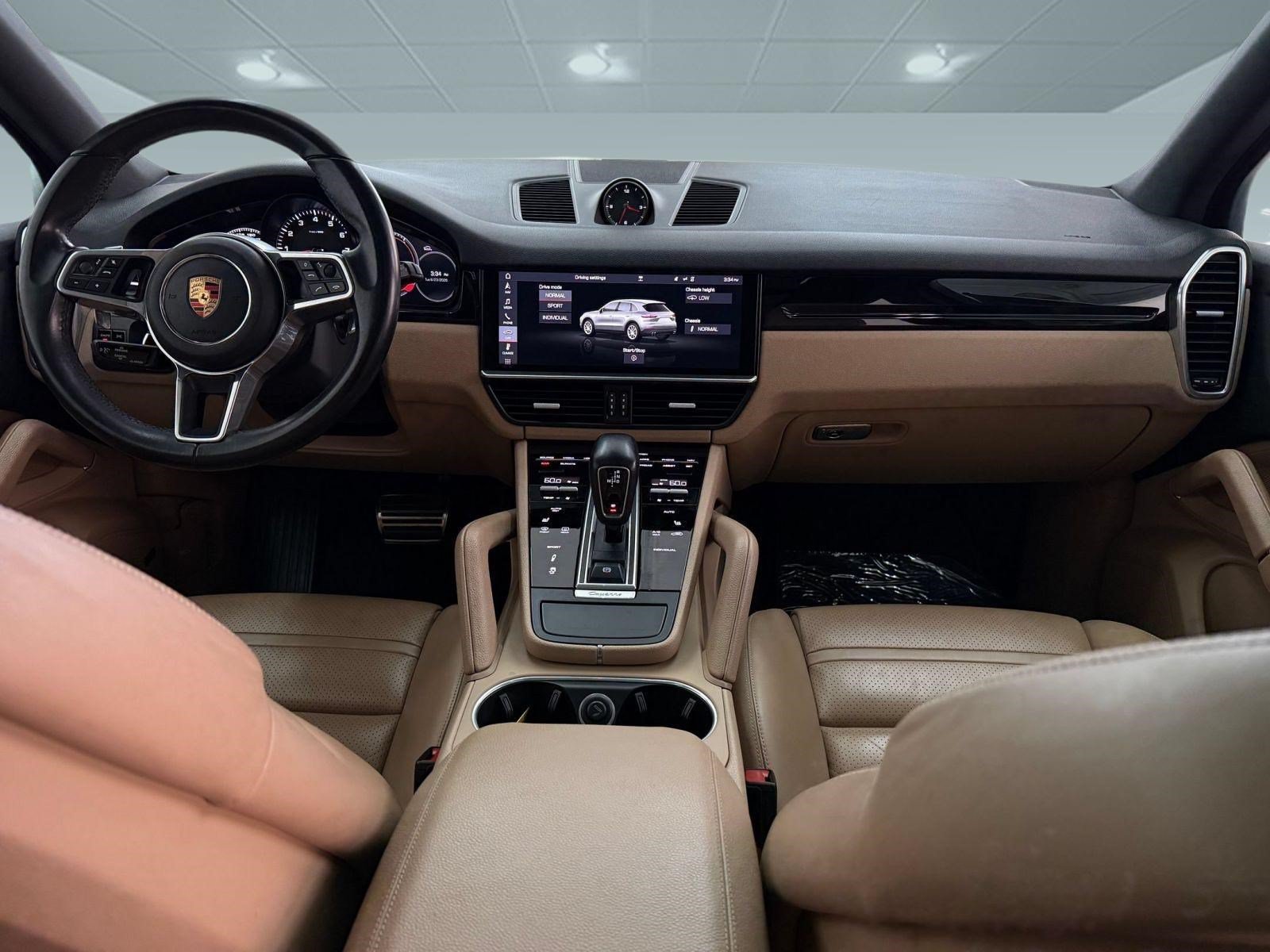 Used 2019 Porsche Cayenne S AWD/4WD image 14