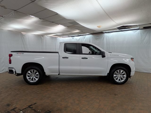 Used 2024 Chevrolet Silverado 1500 Custom AWD/4WD image 9