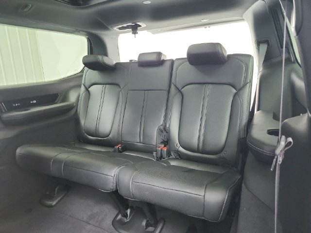 New 2026 Jeep Grand Wagoneer Summit w/ Rear Seat Video Group I AWD/4WD image 37