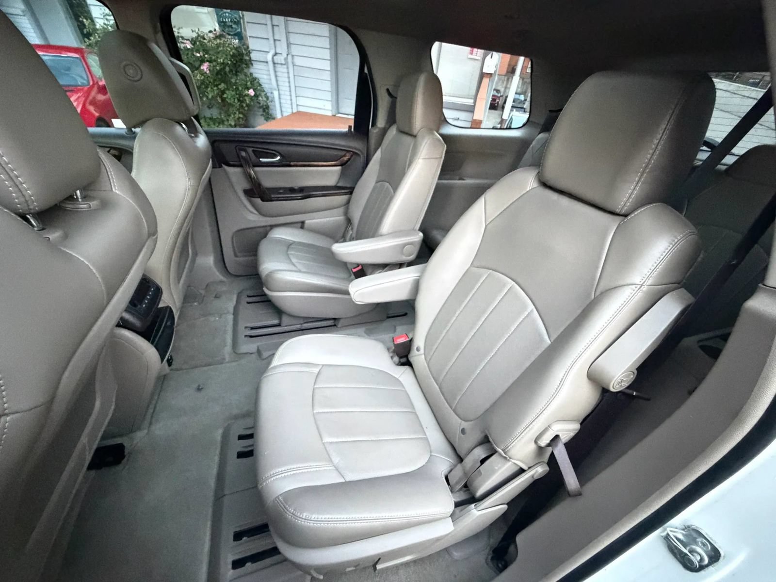 Used 2016 GMC Acadia Denali FWD image 24