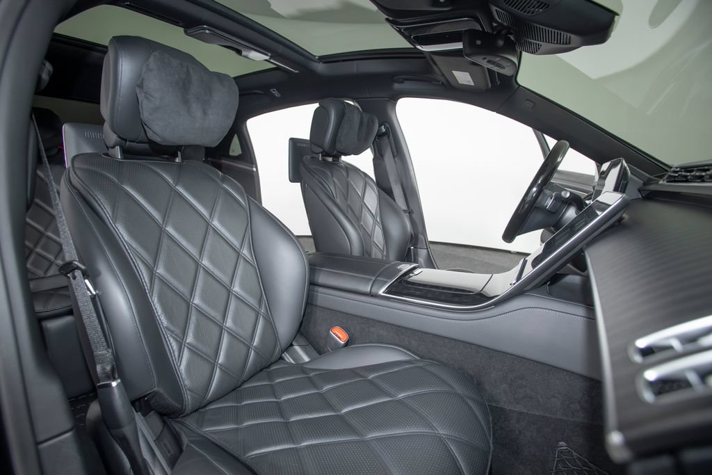 Used 2024 Mercedes-Benz Maybach S 580 4MATIC image 65