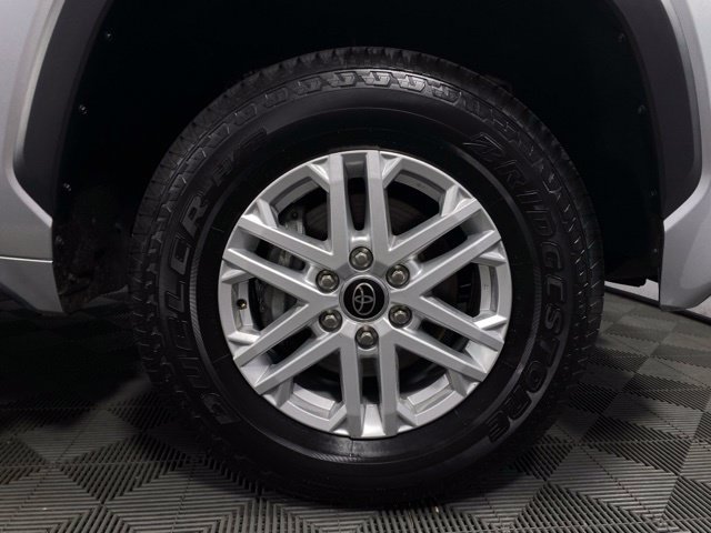 Used 2022 Toyota Tundra SR5 RWD image 11