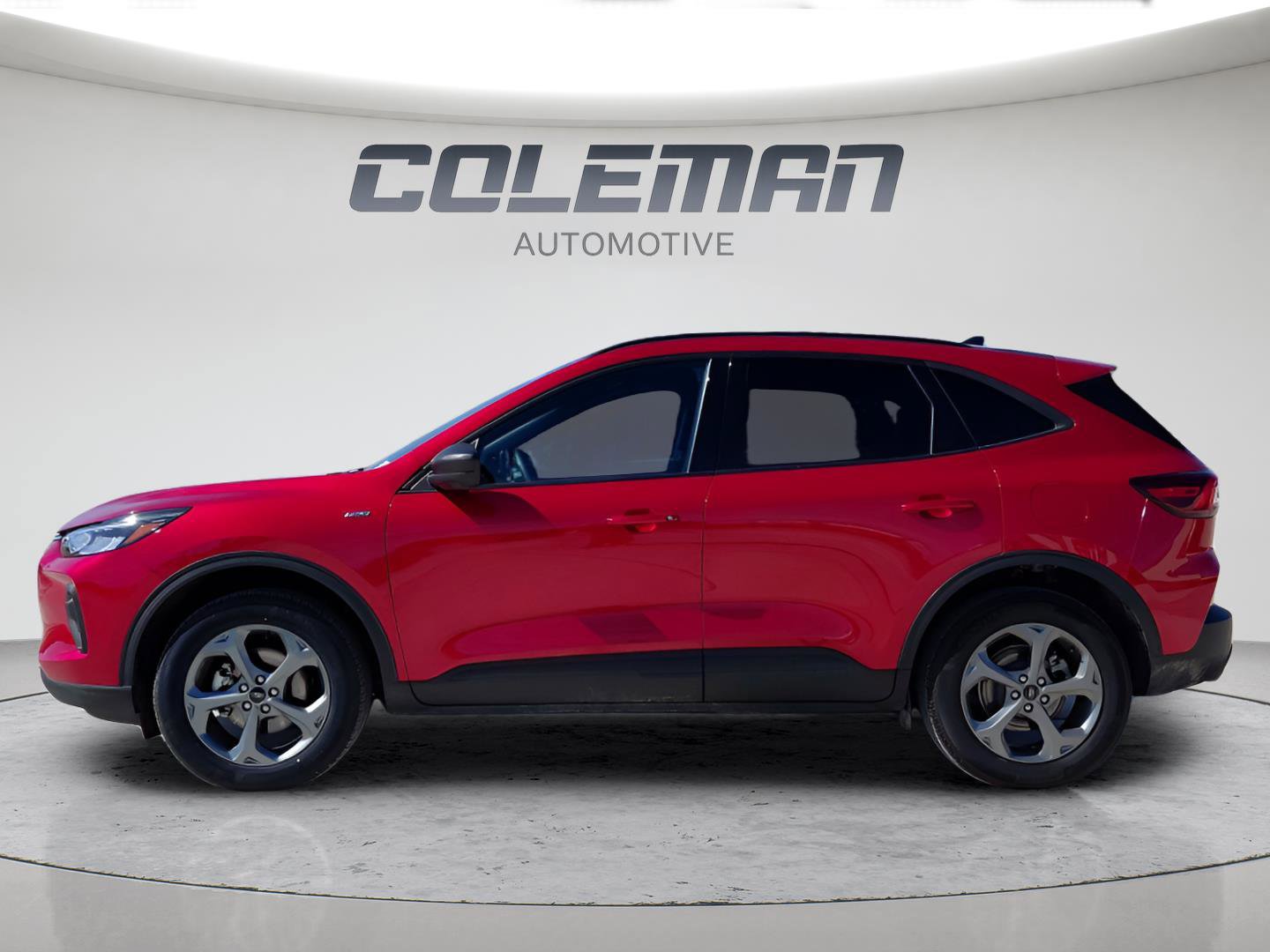 Used 2025 Ford Escape ST-Line image 2