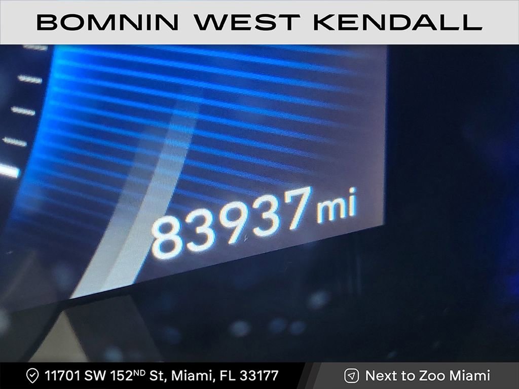 Used 2020 Hyundai Santa Fe Limited w/ Cargo Package image 10