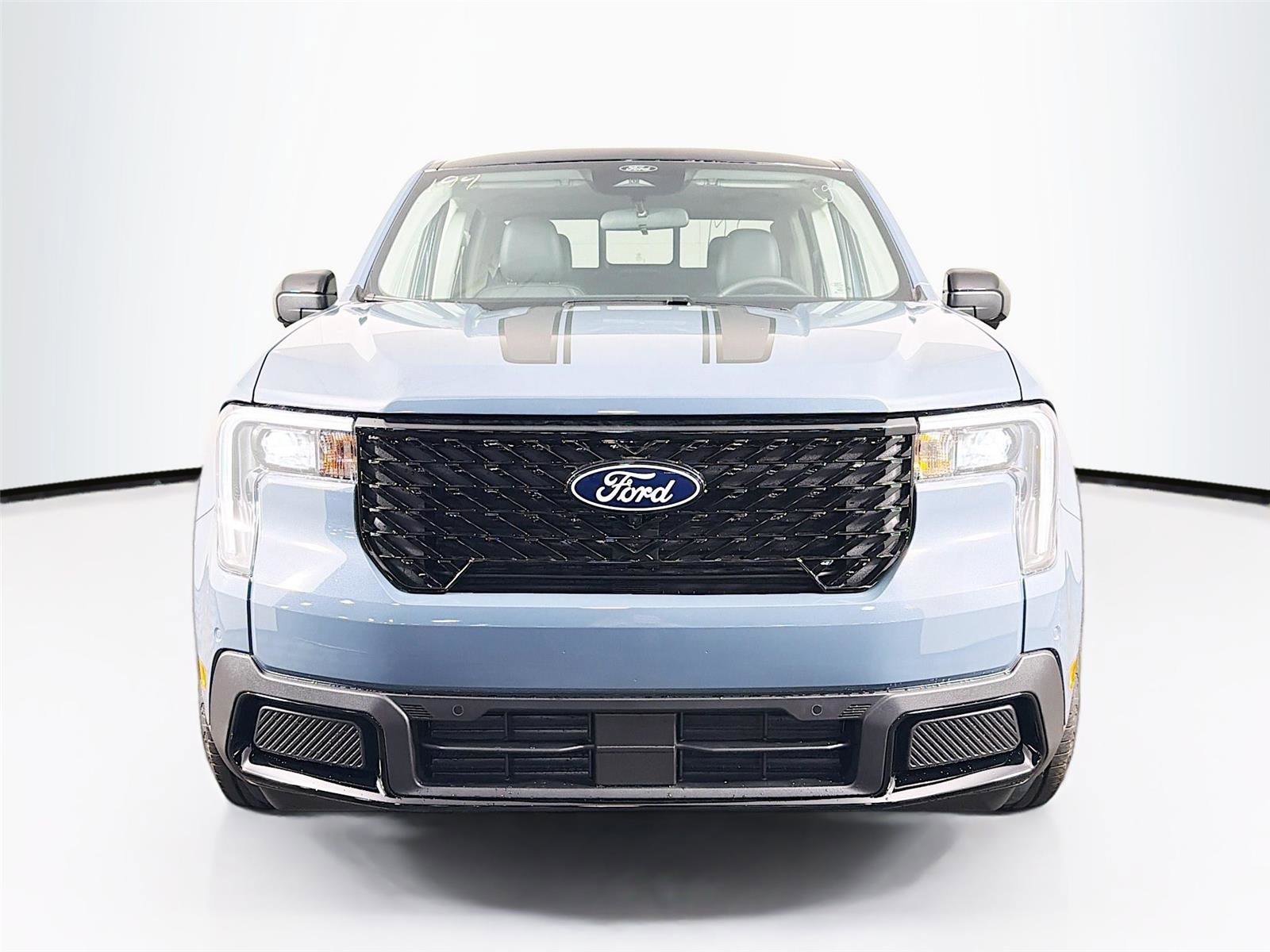 New 2026 Ford Maverick Lariat w/ Black Appearance Package image 2