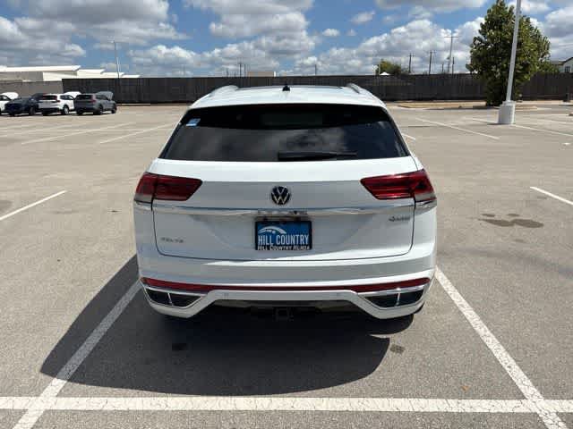 Used 2021 Volkswagen Atlas Cross Sport SEL R-Line w/ Cross Sport MDO Package FWD image 4