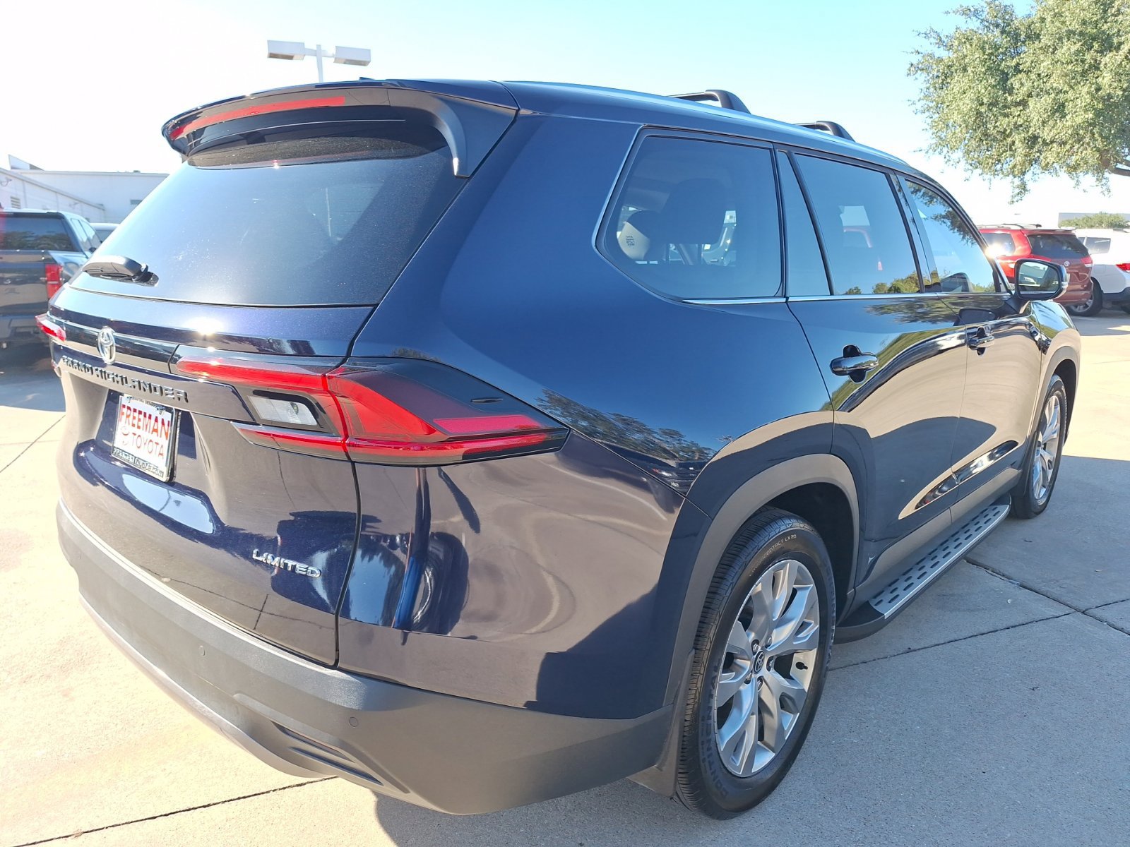 Used 2026 Toyota Grand Highlander FWD image 6