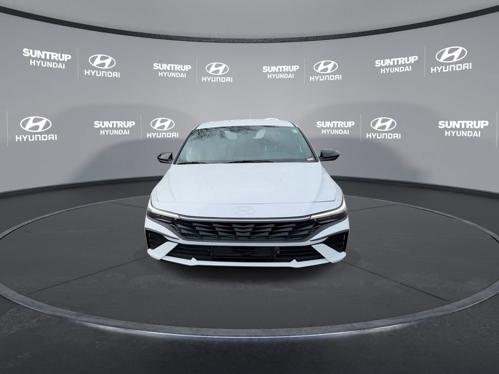 Used 2025 Hyundai Elantra SEL image 6