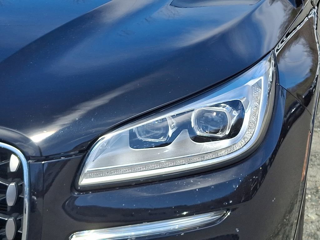 Used 2025 Lincoln Corsair Grand Touring w/ Equipment Group 301A image 9