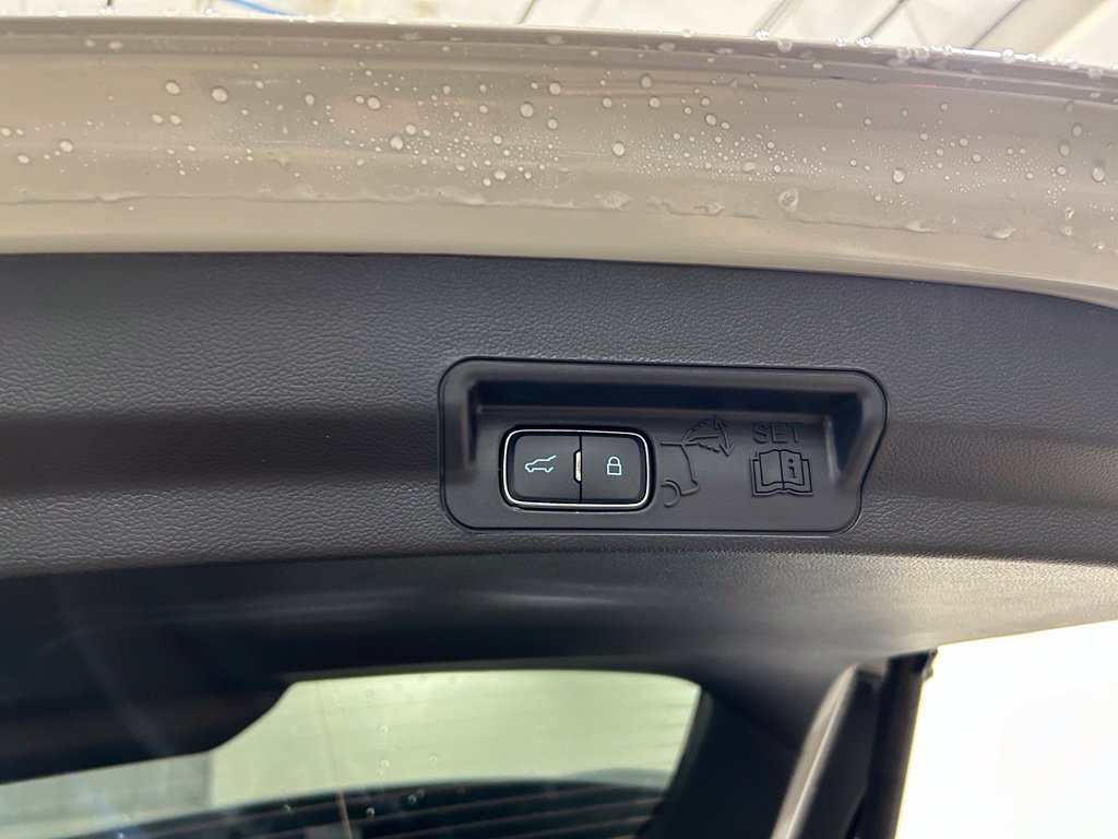 New 2027 Ford Explorer Active w/ Active Comfort Package AWD/4WD image 29