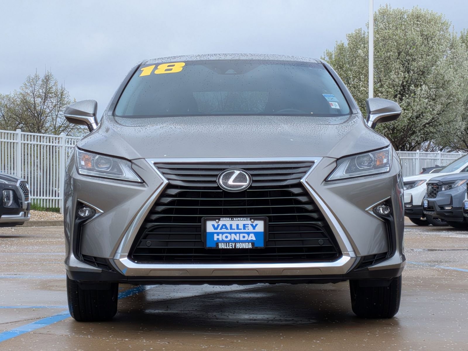 Used 2018 Lexus RX 350 FWD w/ Accessory Package image 3