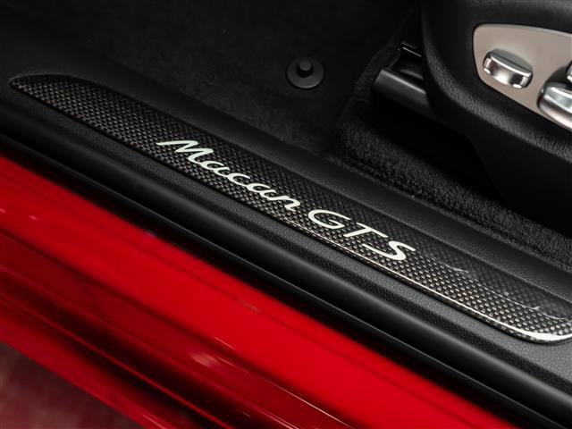 New 2026 Porsche Macan GTS image 25