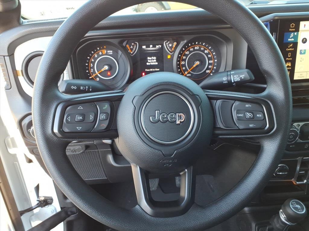 New 2026 Jeep Gladiator Sport image 30