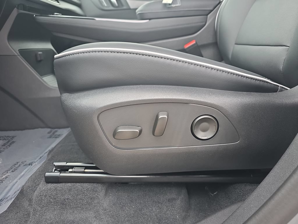New 2026 Buick Enclave Preferred w/ Power Package FWD image 41